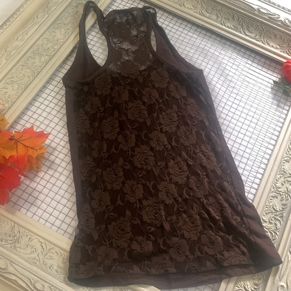 Top - Picture 2 of 2